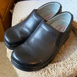Klogs shoes 10.5W